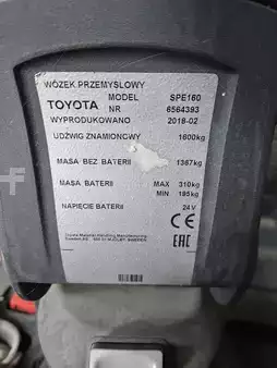 VZV s plošinou pro řidiče 2018  Toyota SPE160 (4)