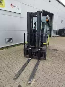 Carretilla elevadora GLP 2019  Clark S25L (3)