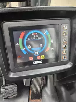 Carretilla elevadora GLP 2019  Clark S25L (8)