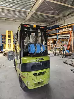 Wózki gazowe 2019  Clark C20L (3)