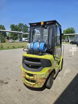 Chariot élévateur gaz 2021  Clark GTS25L (4)