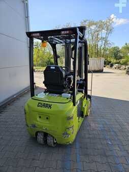 Elektro tříkolové VZV 2021  Clark GTX18 (3)