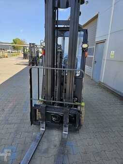 Elektro tříkolové VZV 2021  Clark GTX18 (5)