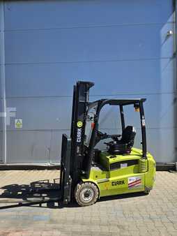 Elektryczne 3-kołowe 2021  Clark GTX18 (1)