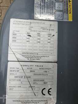 Nestekaasutrukki 2017  Toyota 06-8 FGF18F (6)