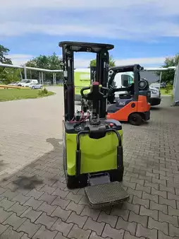 VZV s plošinou pro řidiče 2021  Clark PSX16 (3)