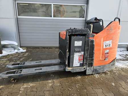 Stackers stand-on 2017  BT LPE 250 (battery 2022) (2)