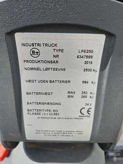 Transpaleta eléctrica 2015  BT LPE 250 (battery 2021) (8)