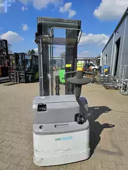 Hochhubwagen 2021  Unicarriers PSH 200 (3)
