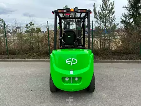Elektryczne 4-kołowe 2025  EP Equipment EFL352X5 (3)