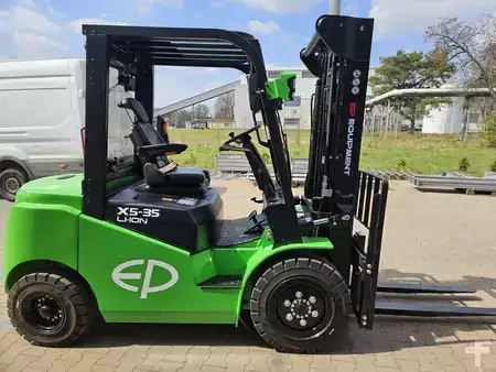 Elektro čtyřkolový VZV 2025  EP Equipment EFL352X5 (4)