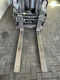 4-wiel elektrische heftrucks 2019  Still RX 20-20P (6)
