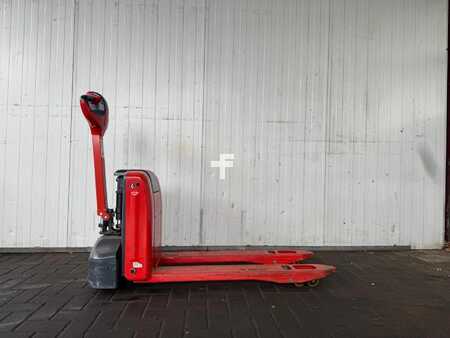 Wózek paletowy ręczny 2022  Linde MT 15 (1)