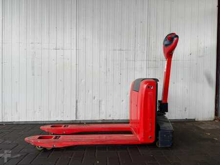 Wózek paletowy ręczny 2022  Linde MT 15 (2)