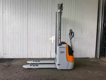 Apilador eléctrico 2019  Still EXV12 (2)