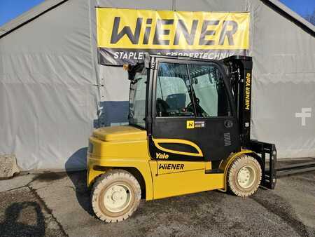 Elektro 4 Rad 2024  Yale ERP55VM6 (2)
