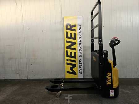 Elektrische palletwagens 2025  Yale MP16 (1)