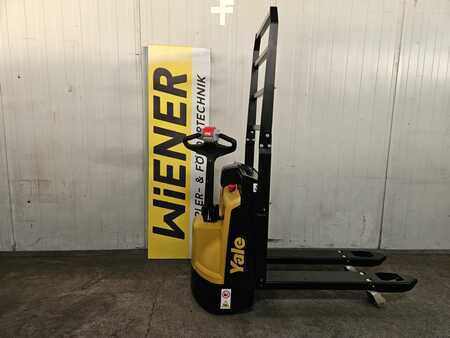 Elektrische palletwagens 2025  Yale MP16 (2)
