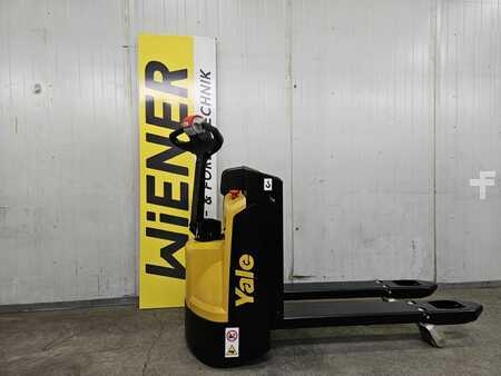Elektrische palletwagens 2025  Yale MP16 (2)