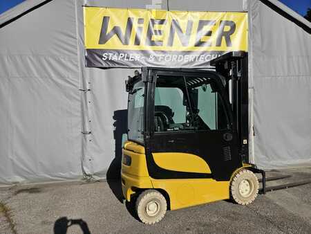 155_18608-2.jpg?v=1761539136