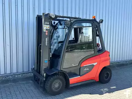 Treibgasstapler 2023  Linde H 25T-01 (1)