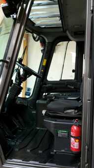 Diesel Forklifts 2017  Hyundai 70D-9 (4)