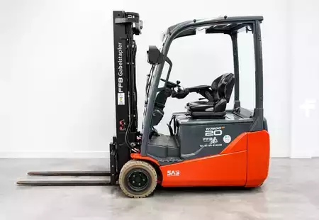 Elektro tříkolové VZV 2016  Toyota 8FBE20T (1)