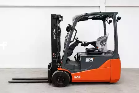 Elektro tříkolové VZV 2023  Toyota 8FBE20T (1)