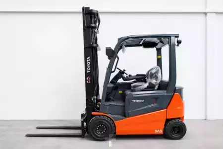 Elektrisk- 4 hjul 2023  Toyota 9FBMK25T (1)