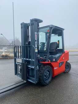 El truck - 4 hjulet 2025  Heli CPD 35 K3 (1)