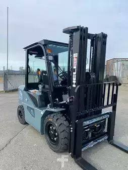 Elektrisk- 4 hjul - Heli CPD35-K3 (1)