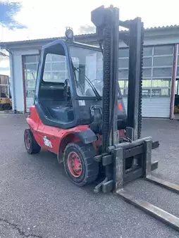 Dieselstapler 1994  Linde H40D (1)