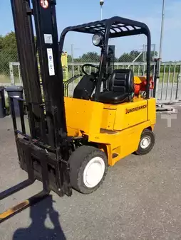 Carrelli elevatori GPL 1989  Jungheinrich TFG 15 (1)