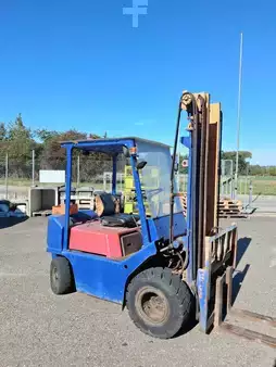 Wózki widłowe diesel 1984  TCM FVD25Z4 (1)