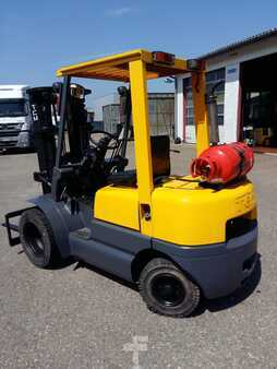 Wózki gazowe 2002  TCM FG25N5T (3)
