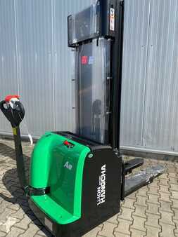 Stapelaars 2023 HC (Hangcha) CDD12-AC2-I (1)