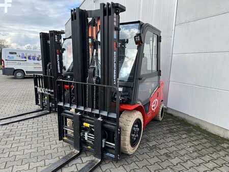 EP Equipment EFL 353