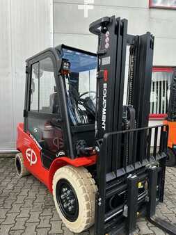 4-wiel elektrische heftrucks 2024 EP Equipment EFL 353 (3)