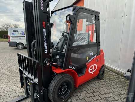 4-wiel elektrische heftrucks 2024 EP Equipment EFL253 (1)