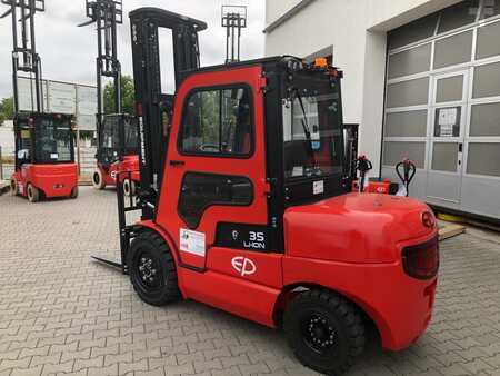 Eléctrica de 4 ruedas 2023  EP Equipment EFL 352 (3)