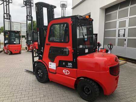 4-wiel elektrische heftrucks 2023 EP Equipment EFL 352 (3)