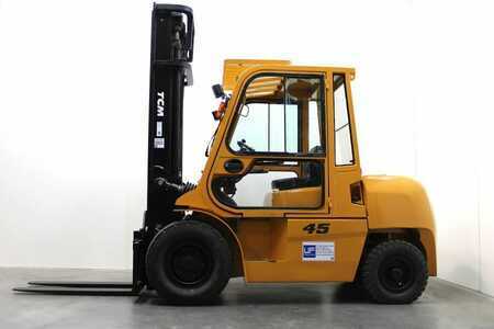 Dieselový VZV 2007  TCM FD 45 T 9 (1)