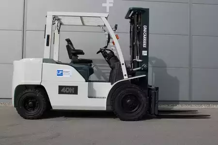 Chariots élévateurs diesel 2017  Unicarriers D1F4A40Q (6)