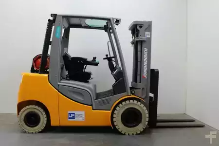 Carrelli elevatori GPL 2018  Jungheinrich TFG 430s / 470 DZ (7)