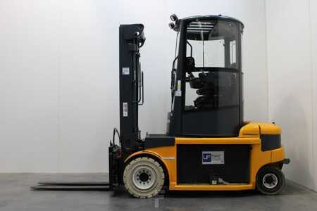 Elektro 4 Rad 2007  Jungheinrich EFG D-30 (1)
