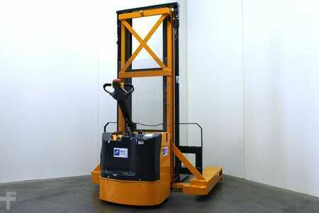 Hochhubwagen 2004  FAC SBP 4 VIE (4)