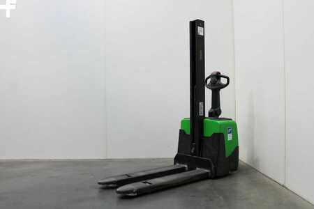 Magasemelésű béka 2018  Cesab S 110 (2)