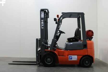 Gas truck 2012  Heli CPQD 15H (1)