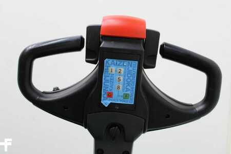 Niederhubwagen  Cesab P 216 (8)