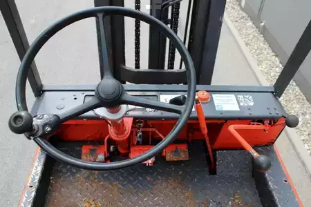 Chariots élévateurs diesel - Linde H 20 D (8)